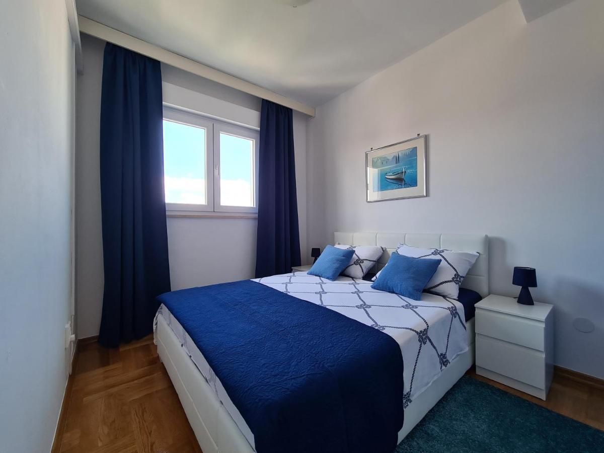 Lucky Pearl Apartment Split