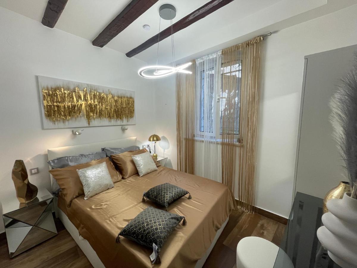 Spalatum New Chic & With Kitchen And Terrace - Centre *