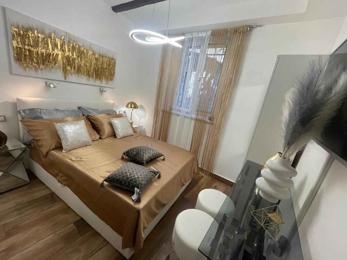 Guest house Spalatum New Chic & With Kitchen And Terrace - Centre