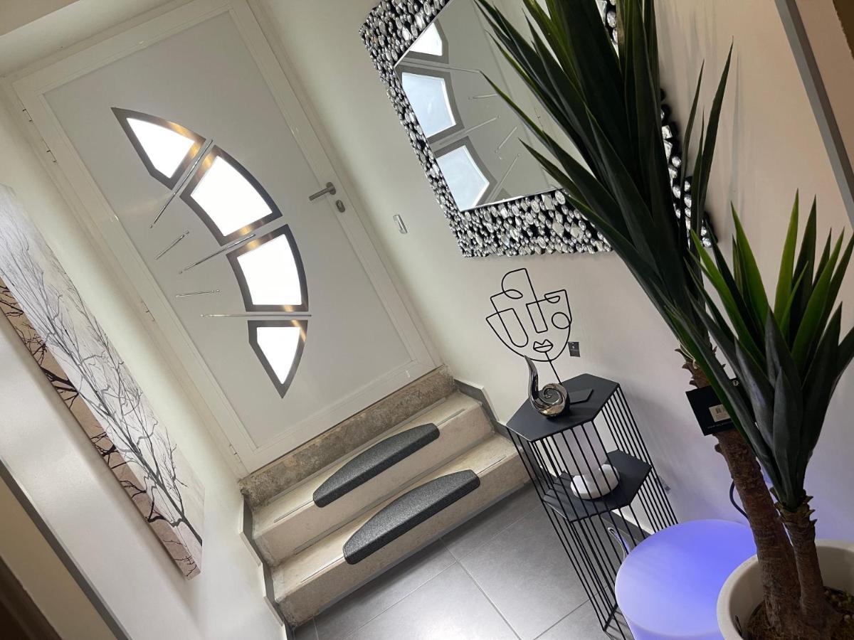 Spalatum New Chic & With Kitchen And Terrace - Centre Split