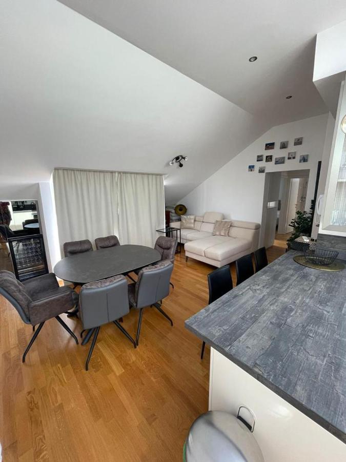 Luxury Penthouse Queen *