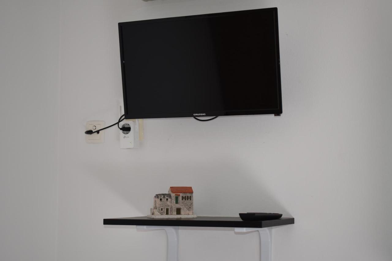 Twin Apartment