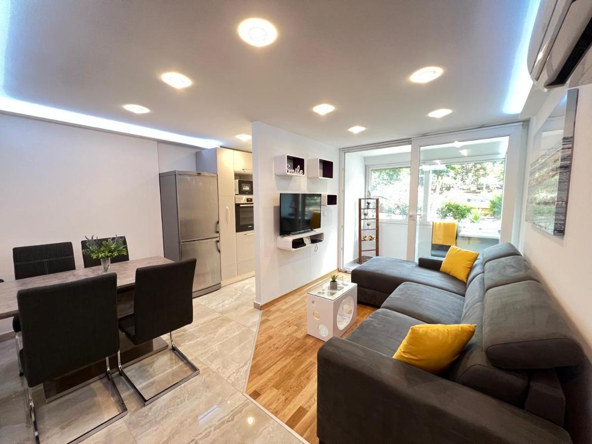 Imperium Iii Apartment *