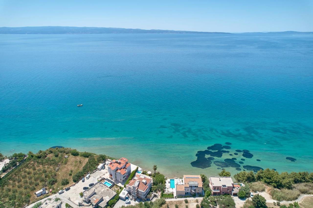 South Cliff *