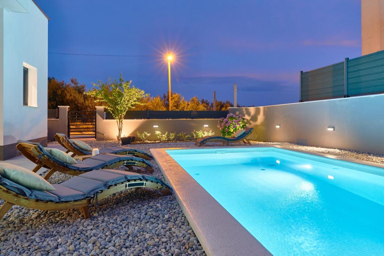 Apartment South Cliff *