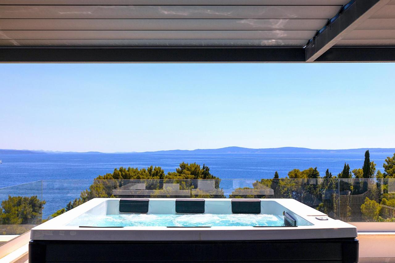 Luxury Bella Vista Holidays @ Kasuni Beach * Split