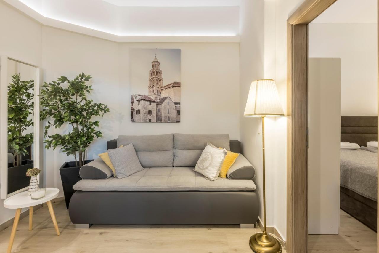 Palomia A Apartment