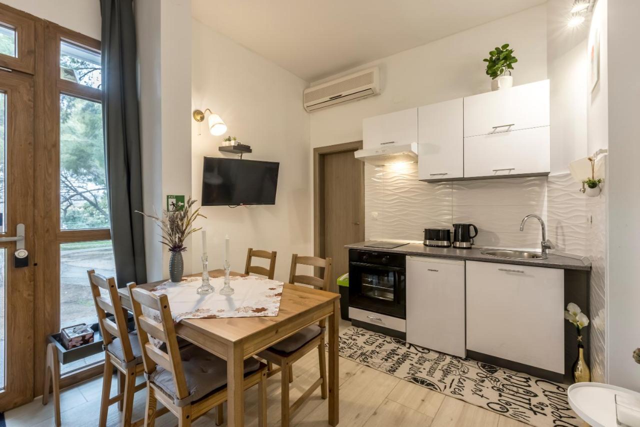 Apartment Palomia A *