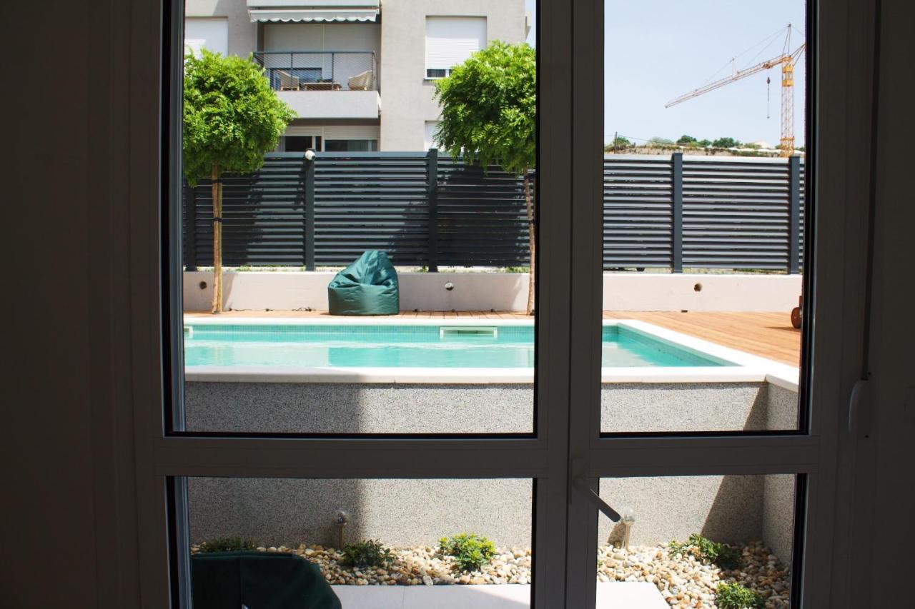 Apartment Cozy Seaside With Pool & Terrace Split