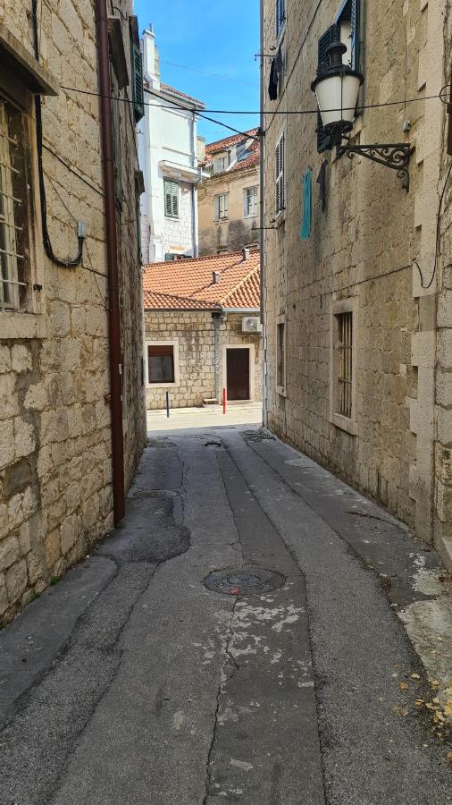 Old Town With Private Indoor Garage Parking Appartement *