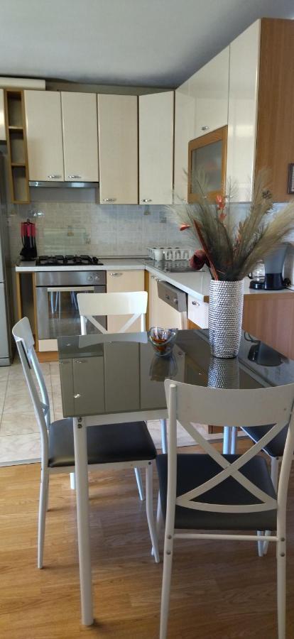 Maja Apartamento *
