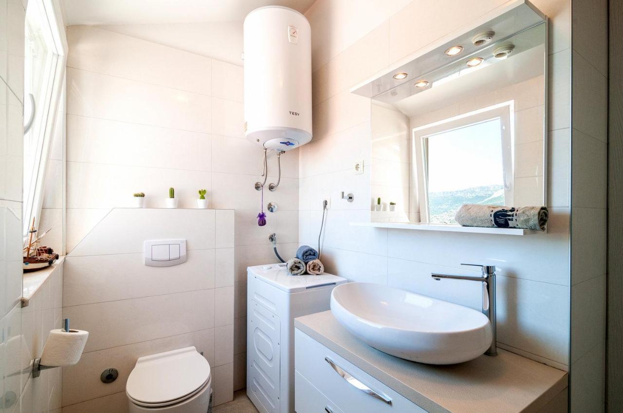 Appartement White Stone, *