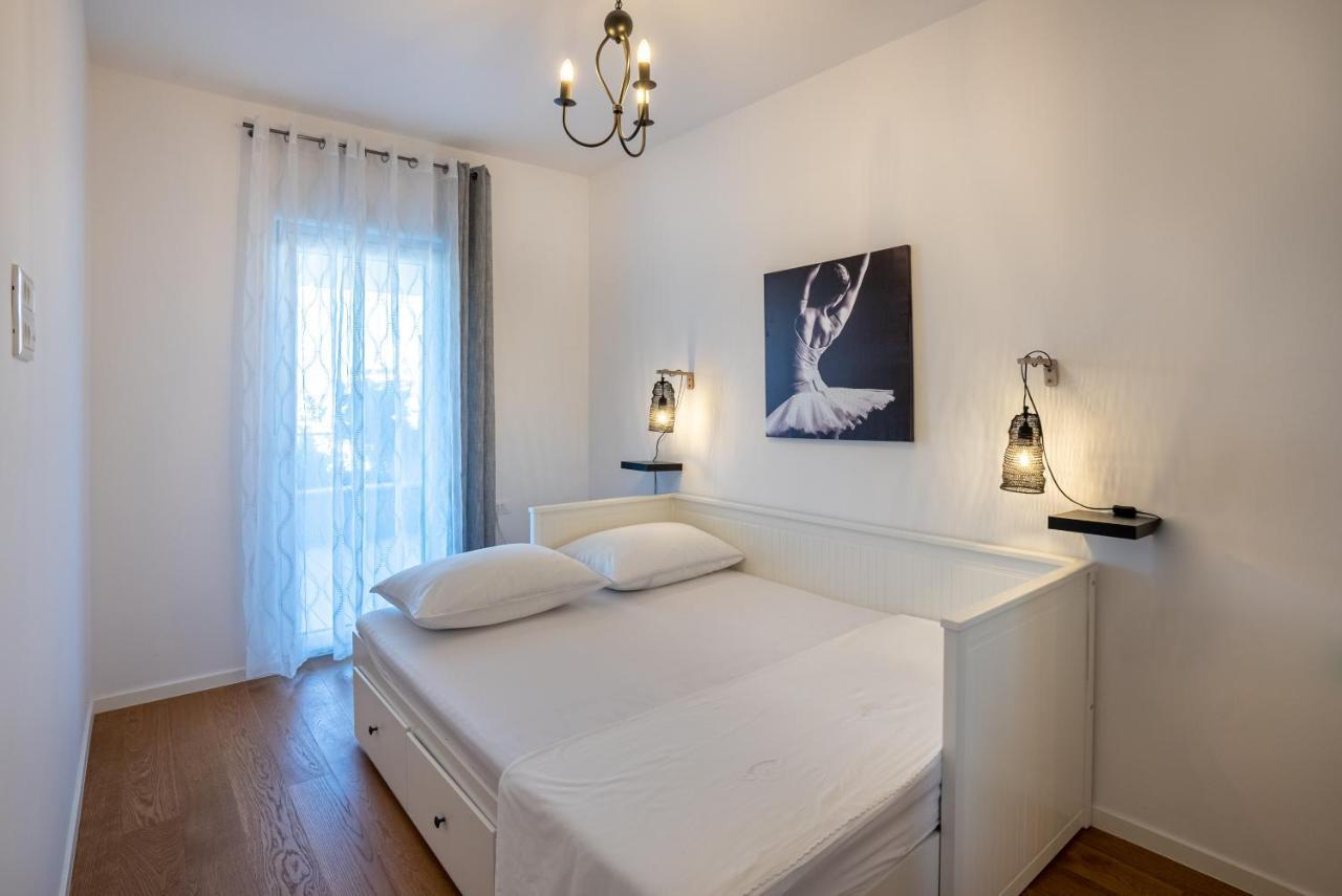 Apartman Morska 6 Luxury Znjan