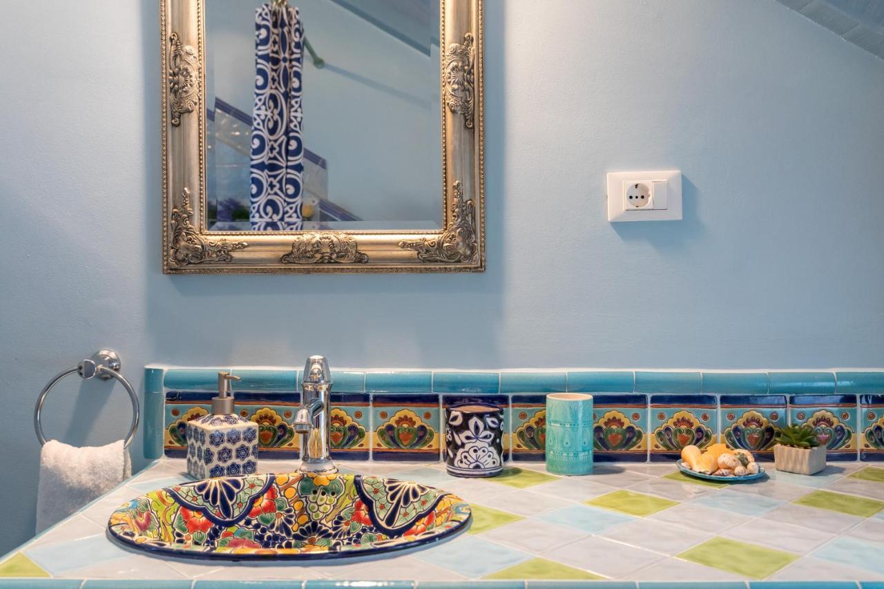 Apartment Blue Dreams In The Old Town With A Sea View Split