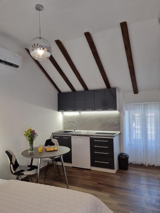 Rosalie Appartement *