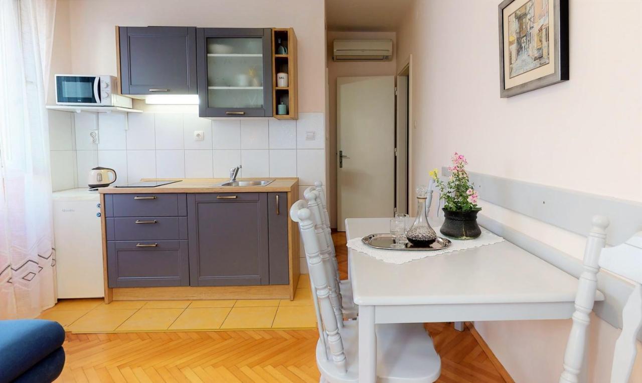 Apartman Branka Apartment *