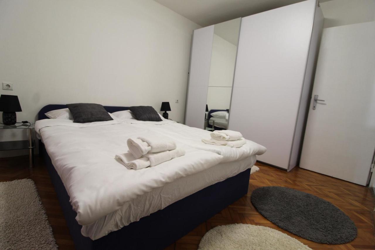 Matijas, 3 Bedroom With Terrace And Parking * Split