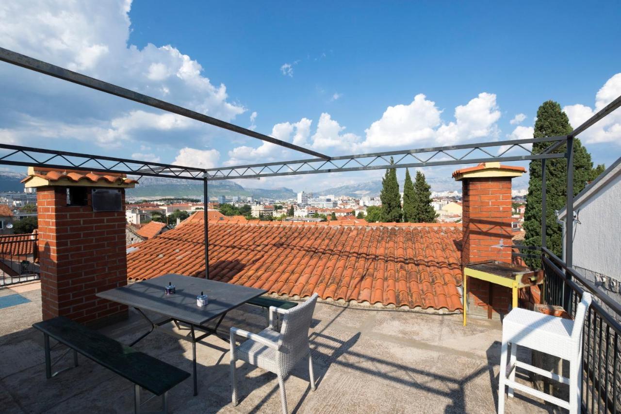 Panorama Hostel *