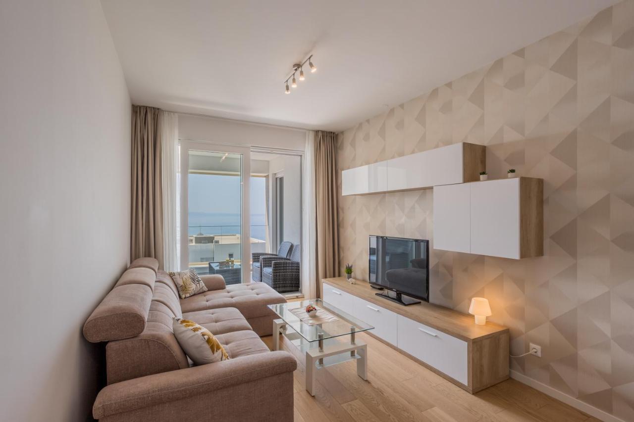 Luxury 