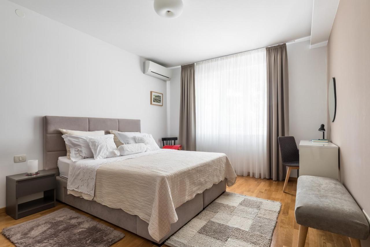 Apartment Top Location 