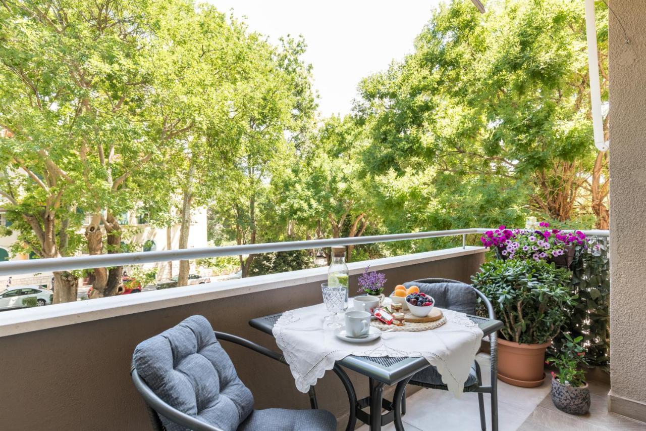 Apartment Top Location 
