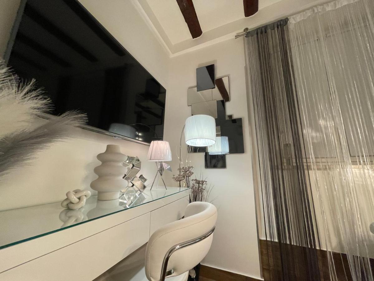 Guest house Spalatum New Chic & With Kitchen And Terrace - Centre Split
