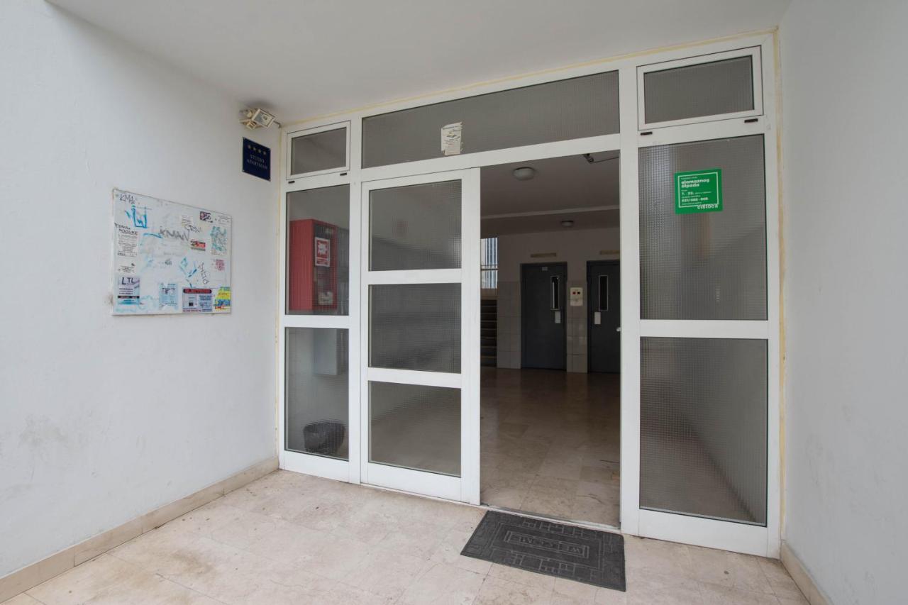 Grof Apartamento Split