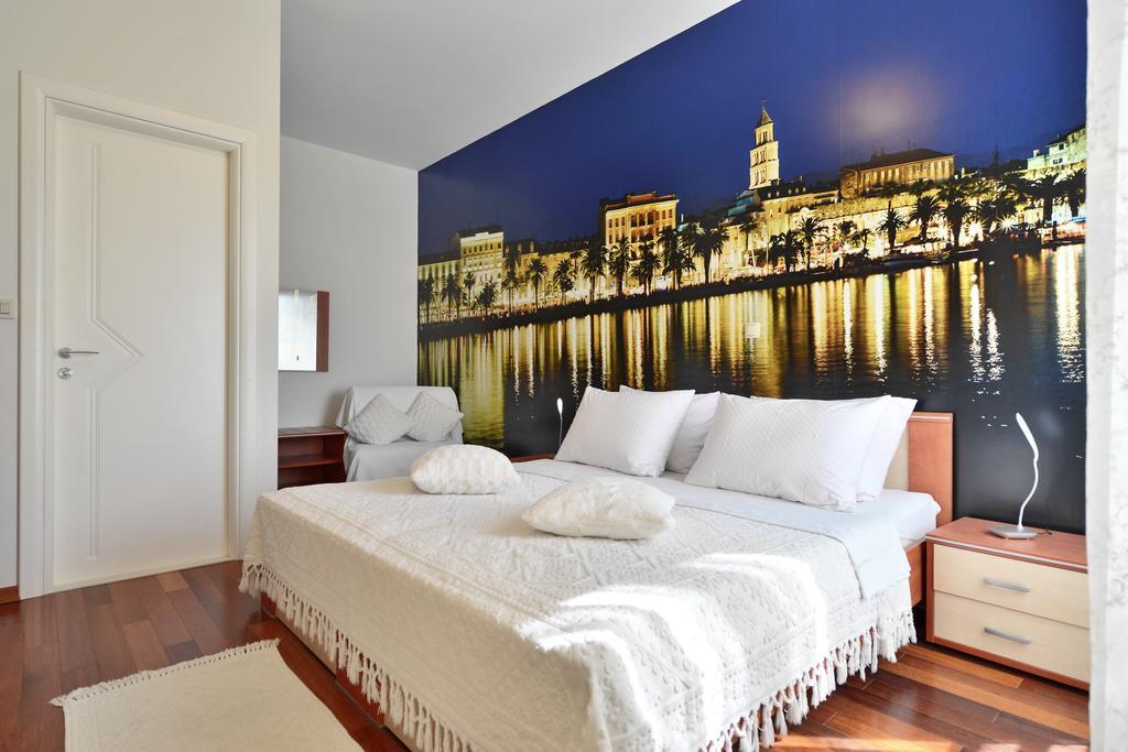 Luxury Seaside Split