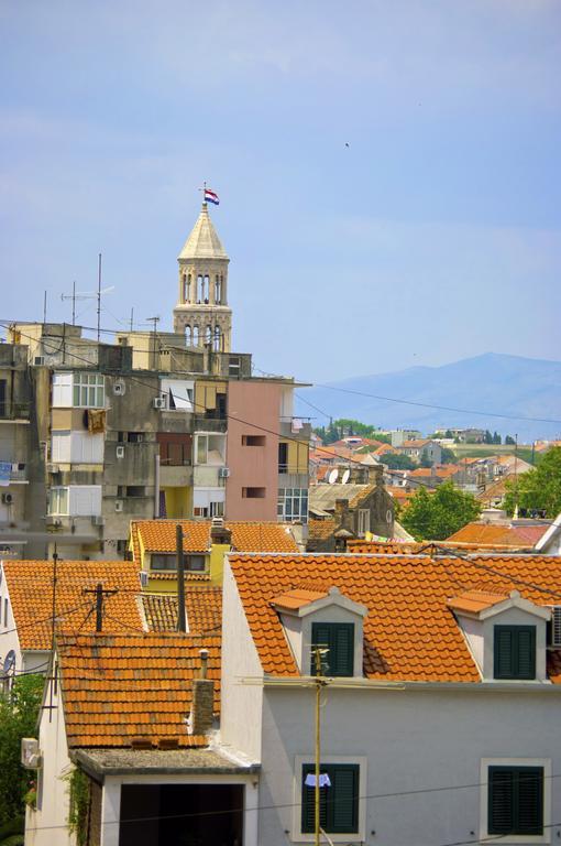 Apartment Port View-5 Min From Center Split
