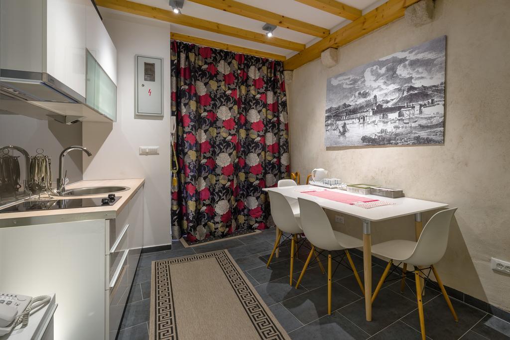 Apartment Valeria *
