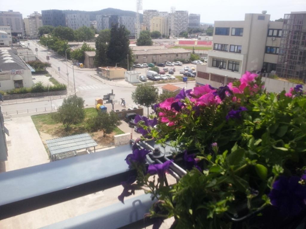 Luxurious Majda, 2 Bathrooms And Free Parking *