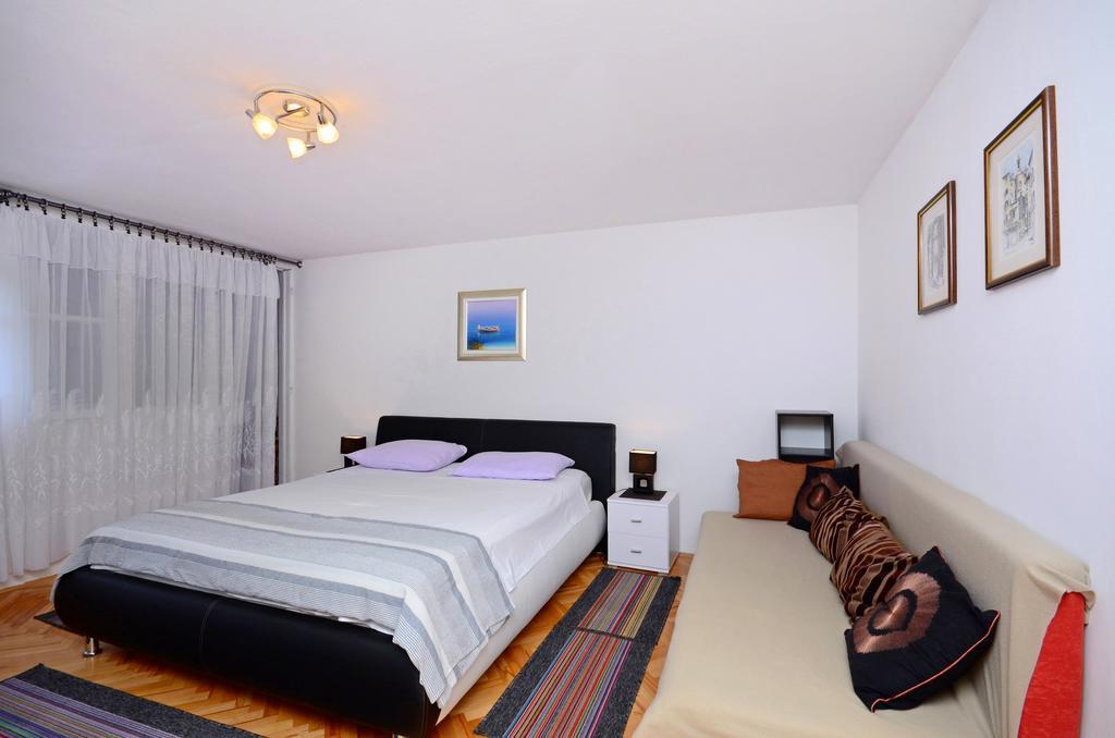 Diamar Apartman *