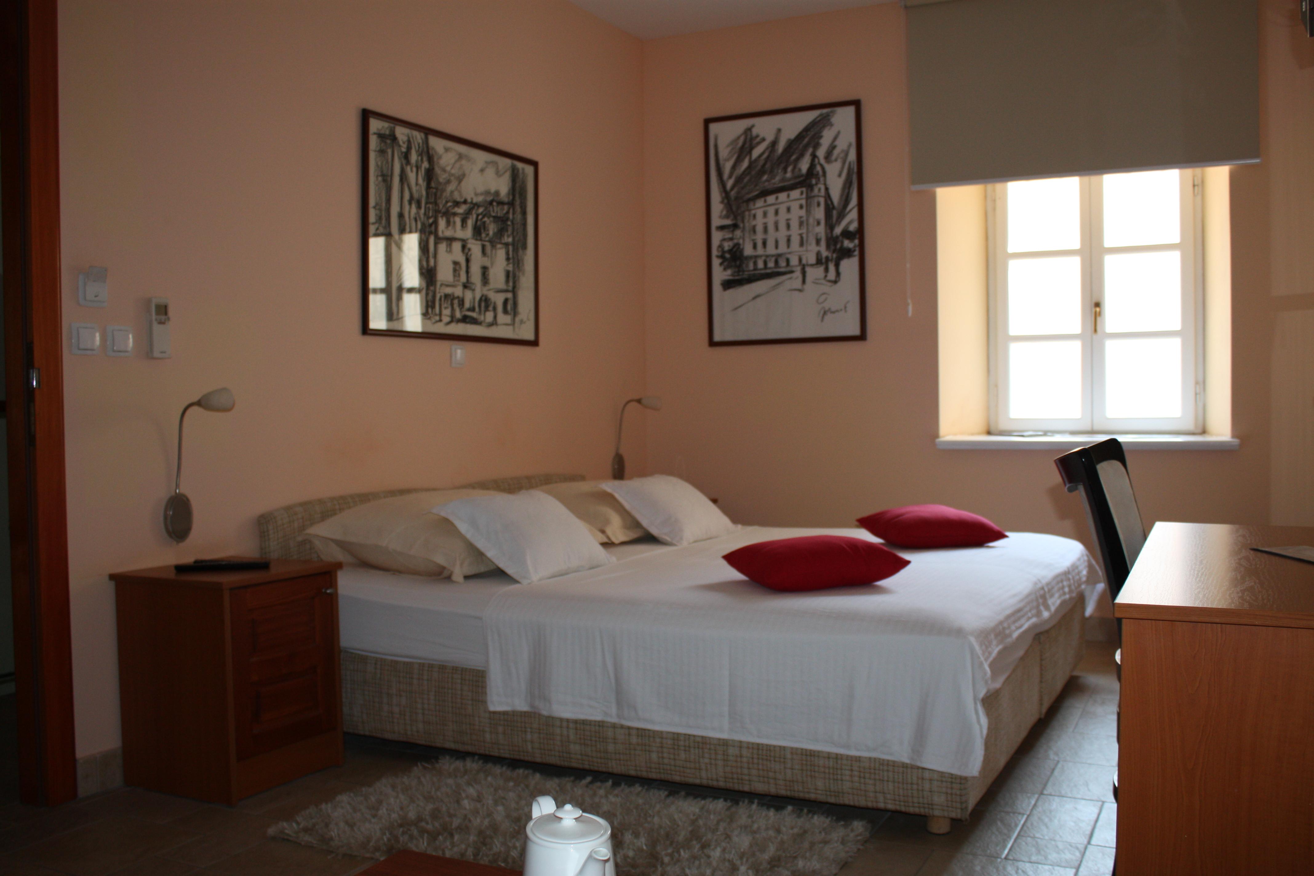 Toni Palace 4*