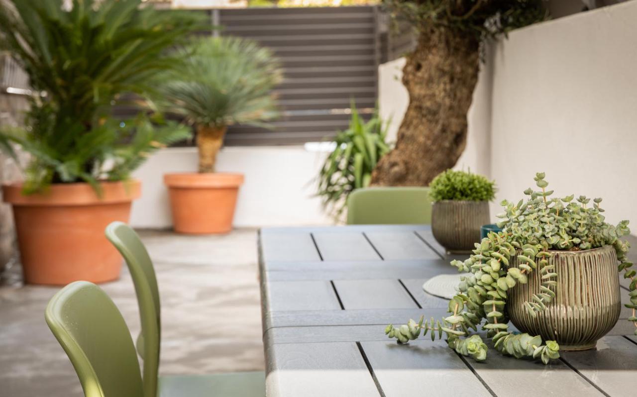Stylish Apartment Split