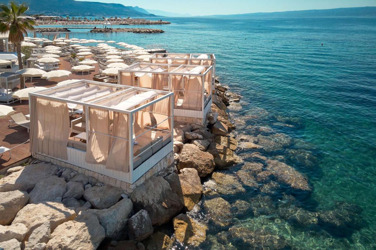 Radisson Blu & 5*
