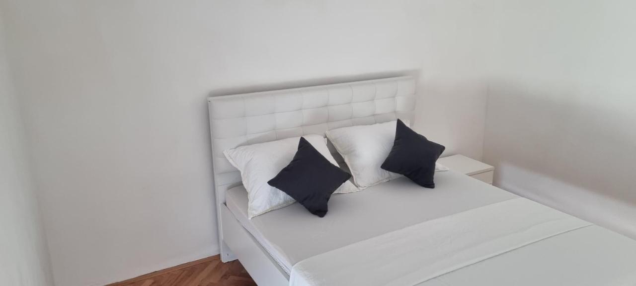 Apartman Maja Apartamento *