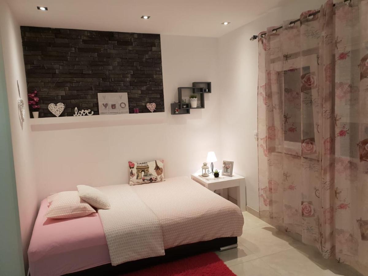 J&m Appartement Split
