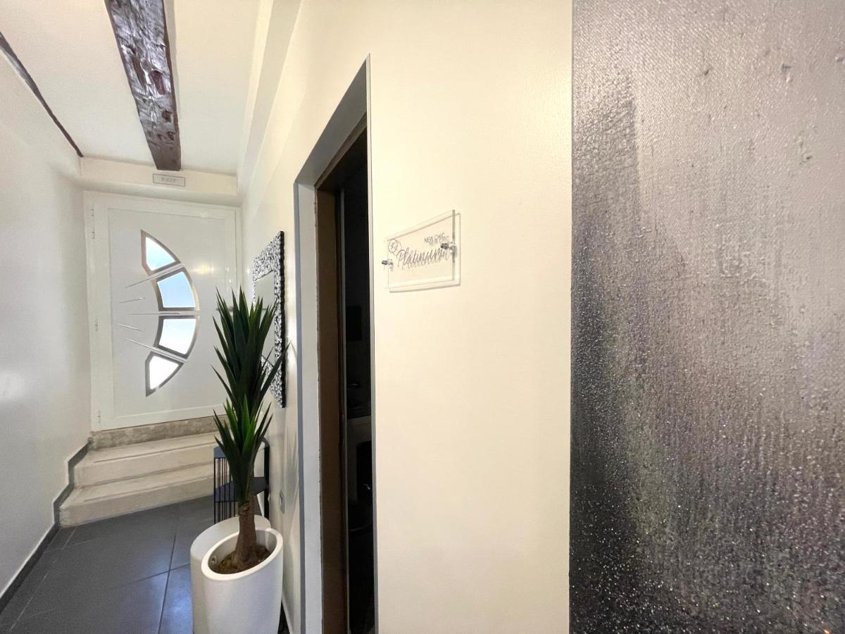 Guest house Spalatum New Chic & With Kitchen And Terrace - Centre