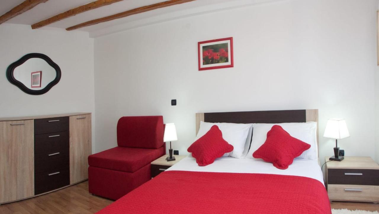Old Town Apartamento *