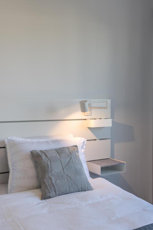 Sundowners Apartment, 52qm, Double & Single Bed, 10 Min From Old Town Of *