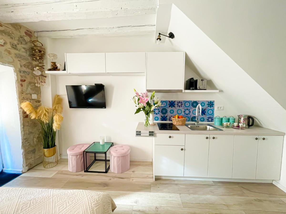 True Colors Apartment