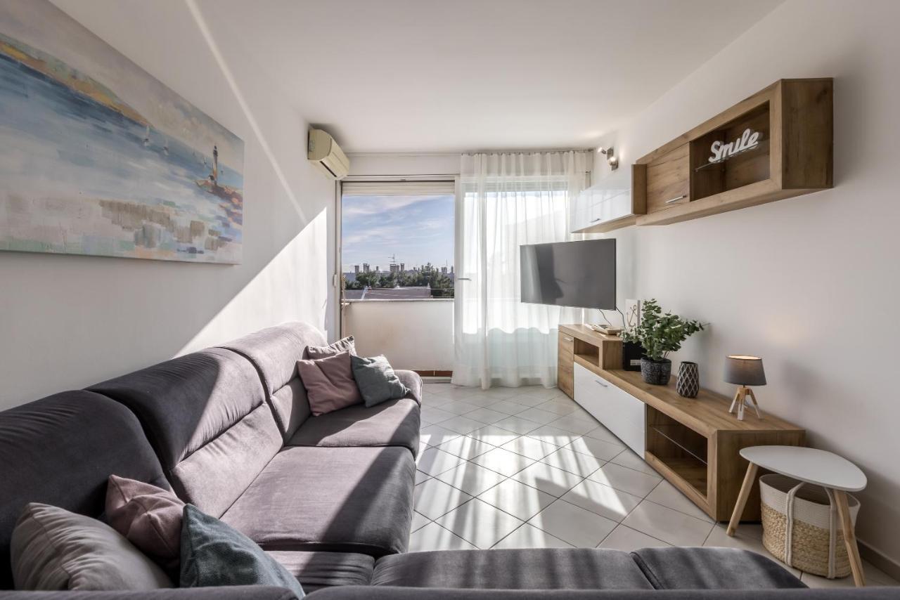 Sundowners Apartment, 52qm, Double & Single Bed, 10 Min From Old Town Of Apartment *