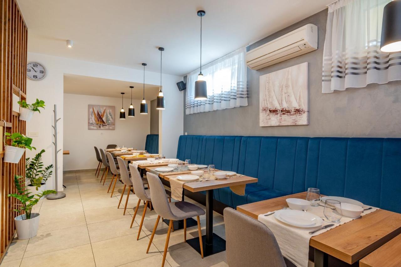 Acomodação com café da manhã  Seven Seas Split