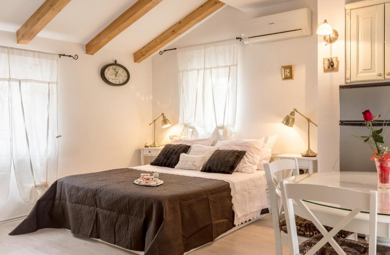 Apartment Rusticus Domus *