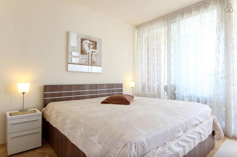 Bella Apartment Split