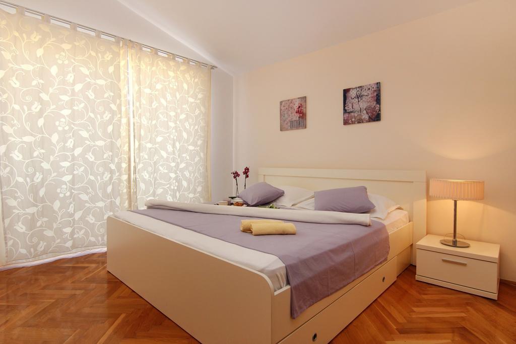 Josipa Apartment *