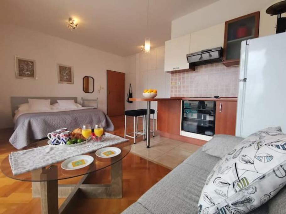 Apartamento Maia's Znjan *