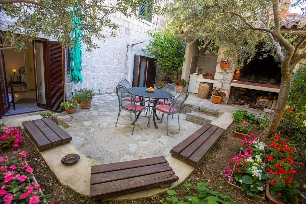 Old Town Apartment