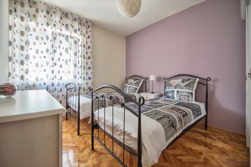 Carmela Apartman