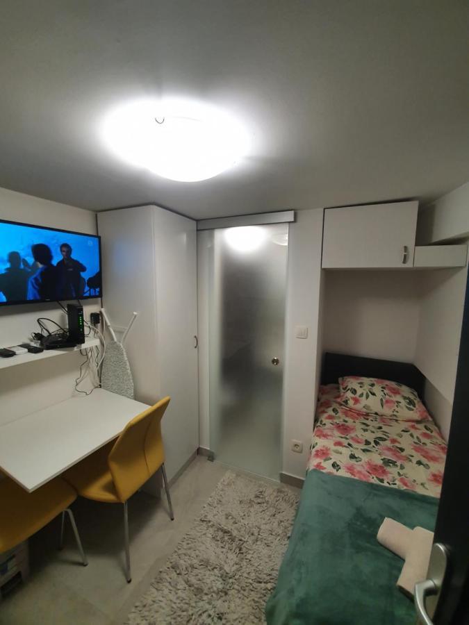 Apartment Apartman Delux